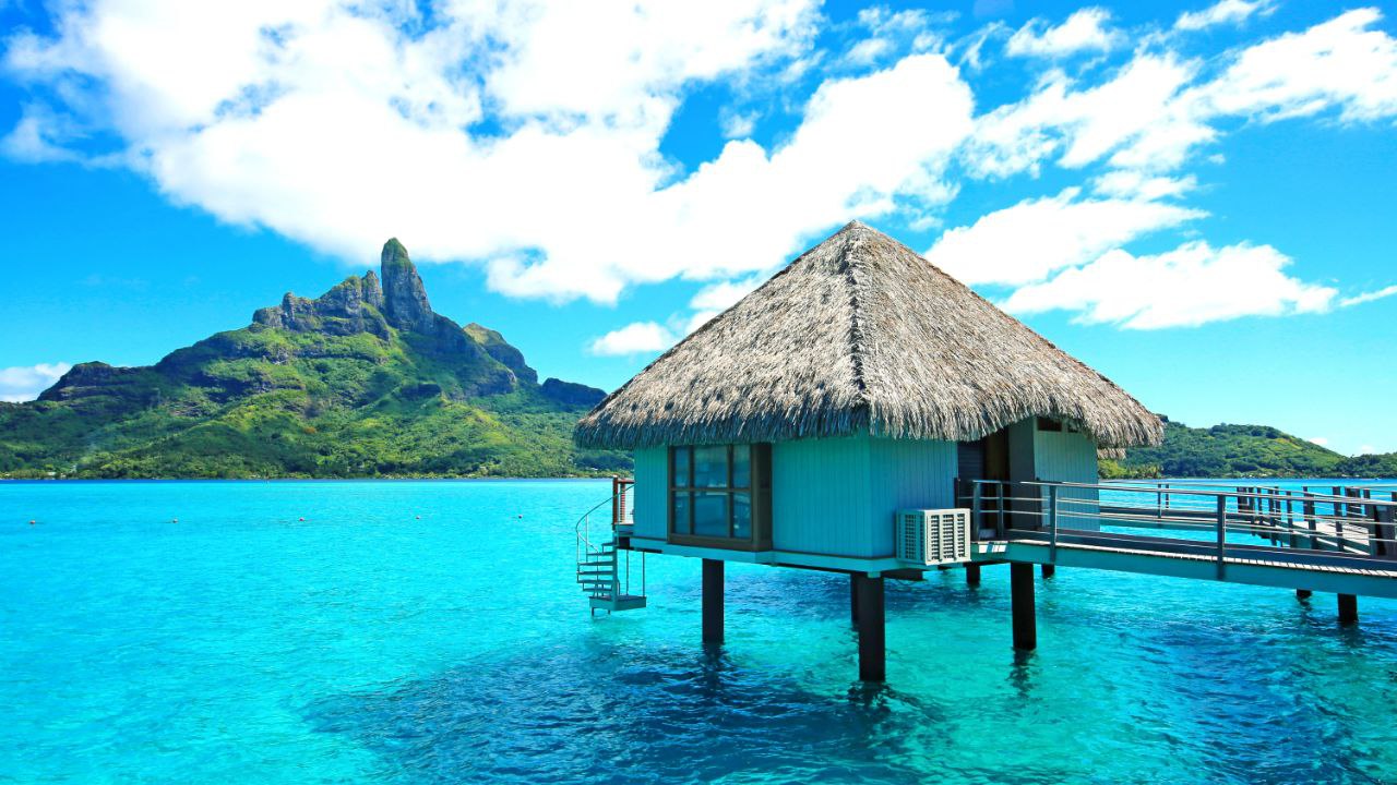 Snorkeling in Bora Bora